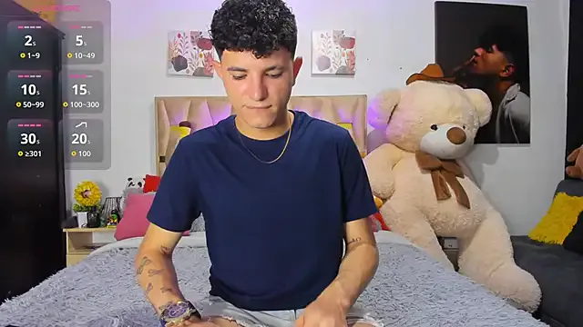 Girls: try live performances with matured performers, from dancing to quirks, in a variety of beautiful sex cams.