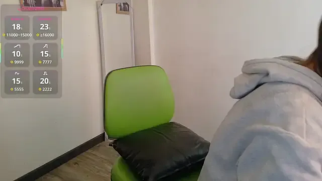 PaulaSantanaOf from StripChat is Freechat