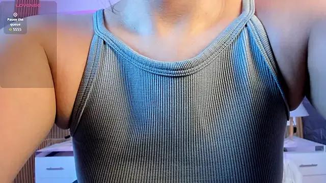 Girls: try live performances with matured performers, from dancing to quirks, in a variety of beautiful sex cams.