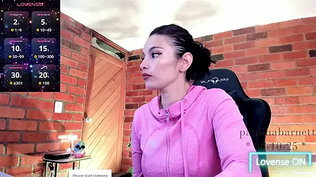 Girls: try live performances with matured performers, from dancing to quirks, in a variety of beautiful sex cams.