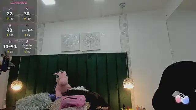 PaulinaGame from StripChat is Freechat