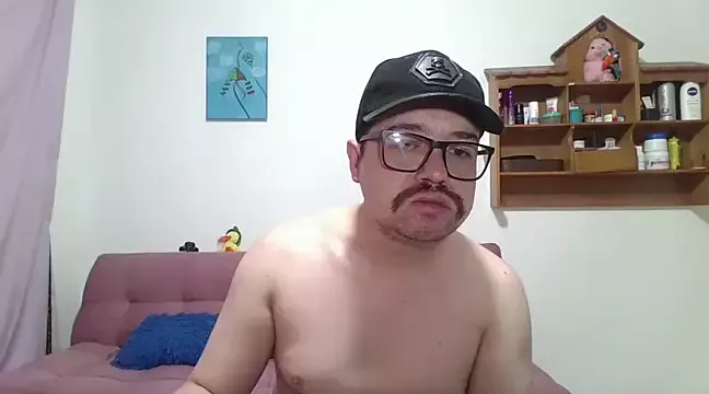 Pecadodulce123 from StripChat