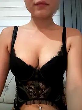 PembePanterrr from StripChat is Freechat