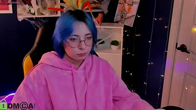 Penny_Stanley from StripChat is Freechat