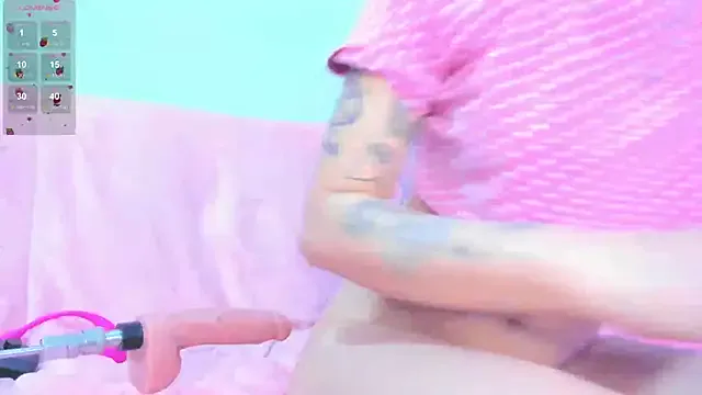 Perla_Skinnyy from StripChat