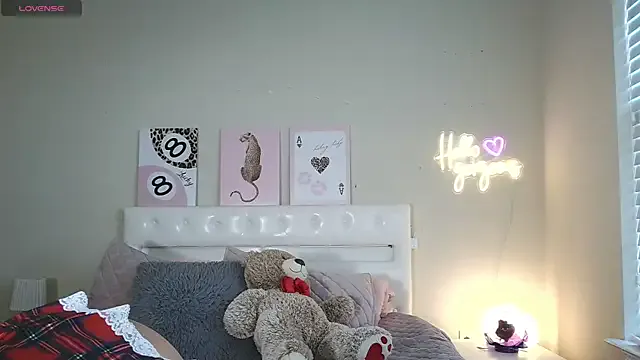 Perlafit1 from StripChat is Freechat