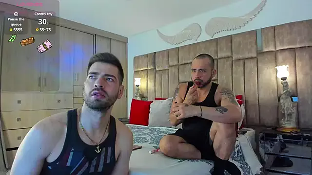 Girls: try live performances with matured performers, from dancing to quirks, in a variety of beautiful sex cams.