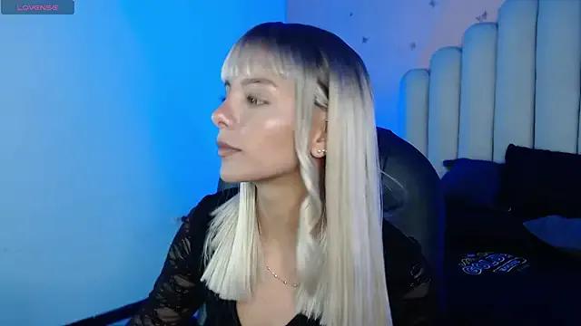 peyton_golden1 from StripChat is Freechat