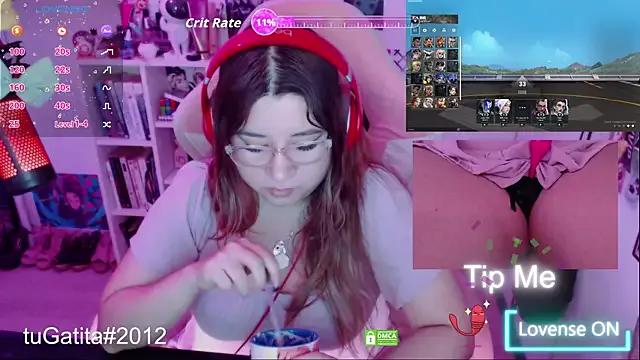 Pink_girl0n from StripChat is Freechat