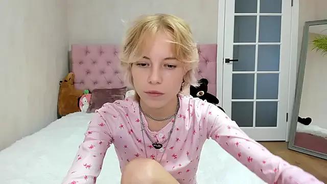 Pink_Lila18 from StripChat is Freechat