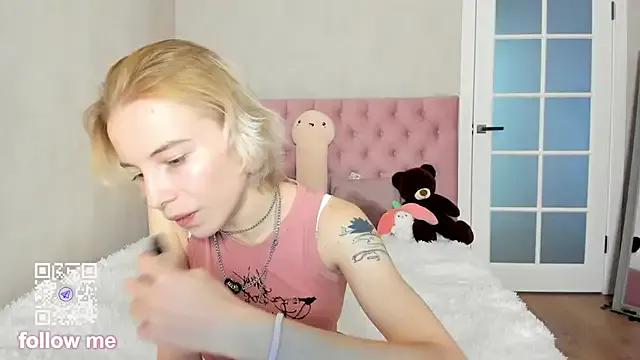 Pink_Lila18 from StripChat is Freechat