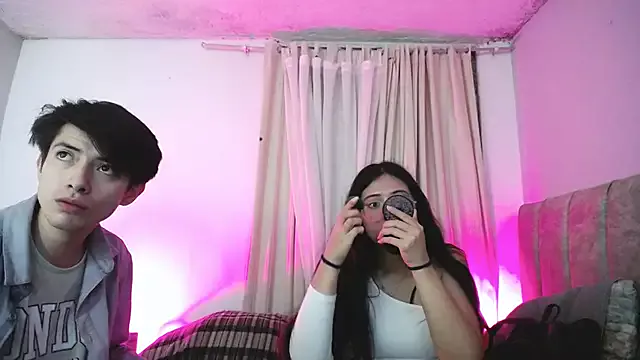 Girls: try live performances with matured performers, from dancing to quirks, in a variety of beautiful sex cams.