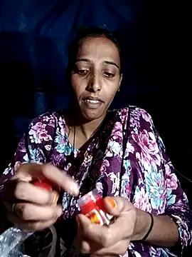 Pinki_thakur_1 from StripChat is Freechat