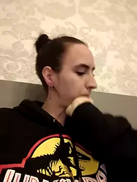 pleasure_of_life from StripChat is Freechat