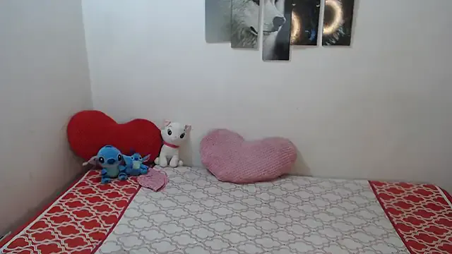 Girls: try live performances with matured performers, from dancing to quirks, in a variety of beautiful sex cams.