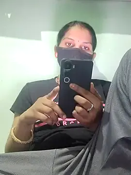 Poojam93 from StripChat