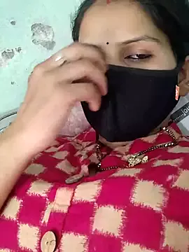 Poojam93 from StripChat