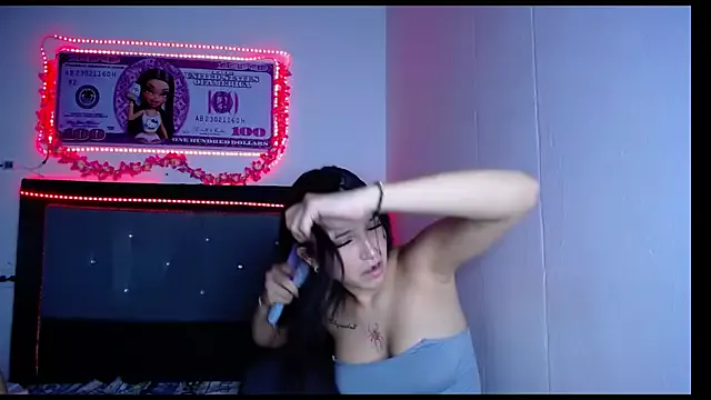 Girls: try live performances with matured performers, from dancing to quirks, in a variety of beautiful sex cams.