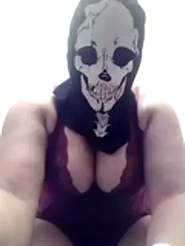 portuguesacasada from StripChat is Freechat