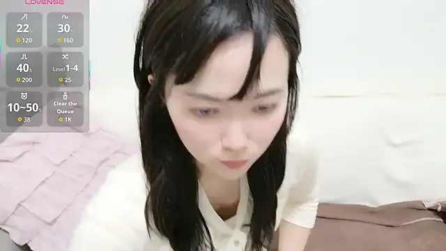 PppYukaqqq from StripChat