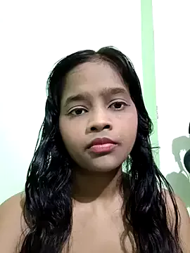 PreetyKitten from StripChat