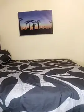 prettiechanti from StripChat is Freechat