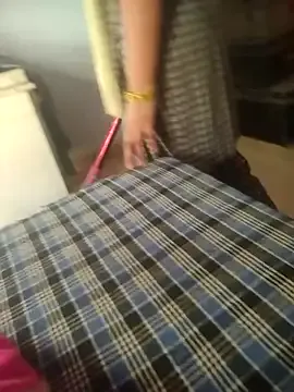 Pretty_bhabhi from StripChat is Freechat