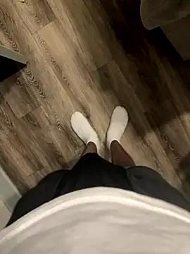 Prettydickboyy from StripChat is Freechat