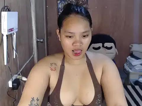 prettykrysgirl from StripChat is Freechat