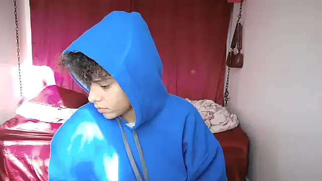 PrettyLittleProblem from StripChat is Freechat