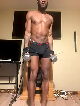 Prettyrichy from StripChat is Freechat