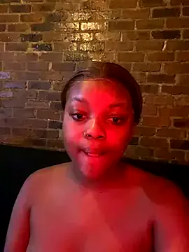 PrettySexy21 from StripChat is Freechat