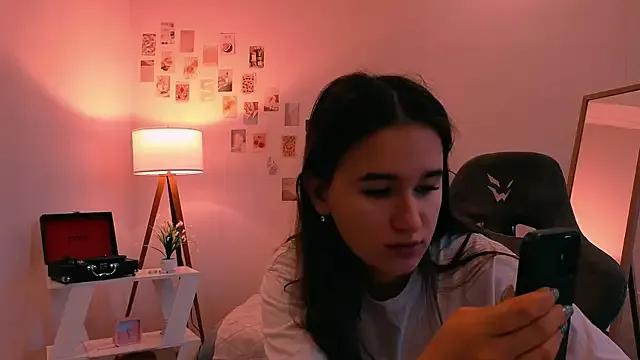 princessdi2nna from StripChat is Freechat