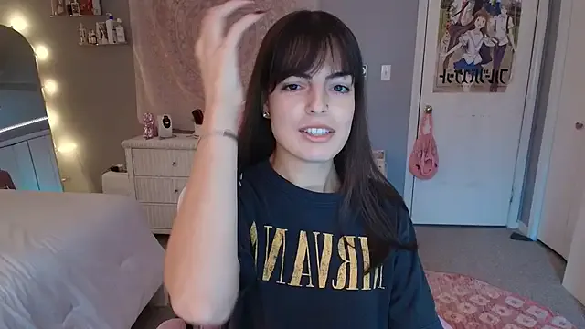 Girls: try live performances with matured performers, from dancing to quirks, in a variety of beautiful sex cams.