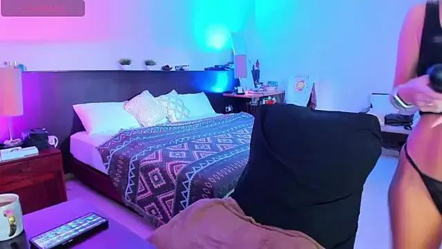 Girls: try live performances with matured performers, from dancing to quirks, in a variety of beautiful sex cams.