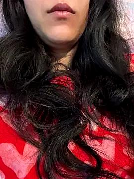 PrincessYYara from StripChat is Freechat
