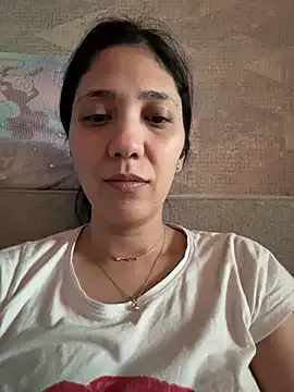 PrincessYYara from StripChat is Freechat