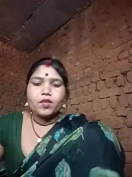 Priya_tyagi from StripChat