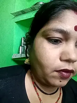 Priya_tyagi from StripChat