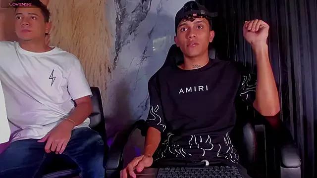 Girls: try live performances with matured performers, from dancing to quirks, in a variety of beautiful sex cams.