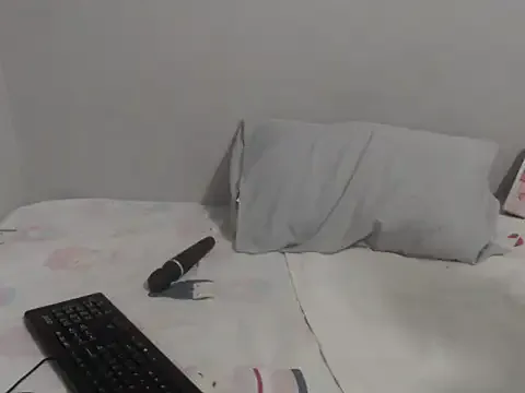 PurpleiceXX from StripChat is Freechat