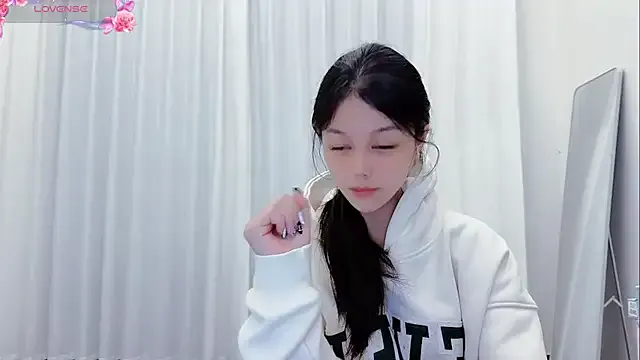 Putingyy from StripChat is Freechat