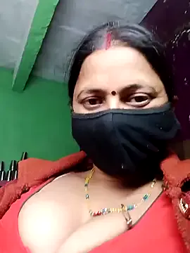 QRESABABY from StripChat is Freechat