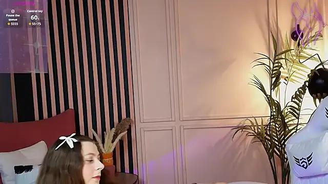 Girls: try live performances with matured performers, from dancing to quirks, in a variety of beautiful sex cams.