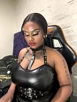 QUEEN_NOBUHLE_777 from StripChat is Freechat