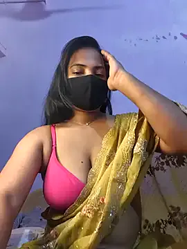 Queen_Shanayaa from StripChat is Freechat