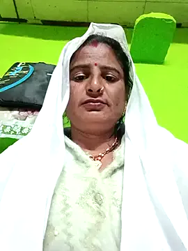 Quin_love143 from StripChat is Freechat