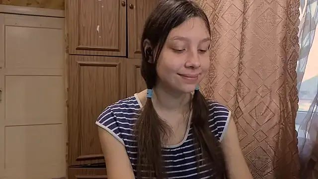 QutieDaSweet from StripChat is Freechat