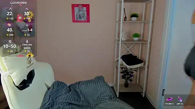 Girls: try live performances with matured performers, from dancing to quirks, in a variety of beautiful sex cams.