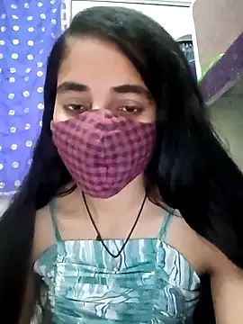 Raatki_Pari from StripChat